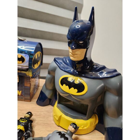 Batman Collector’s Lot – Action Figures, Imaginext, Alarm Clock & Tin Lunchbox - Picture 4 of 14
